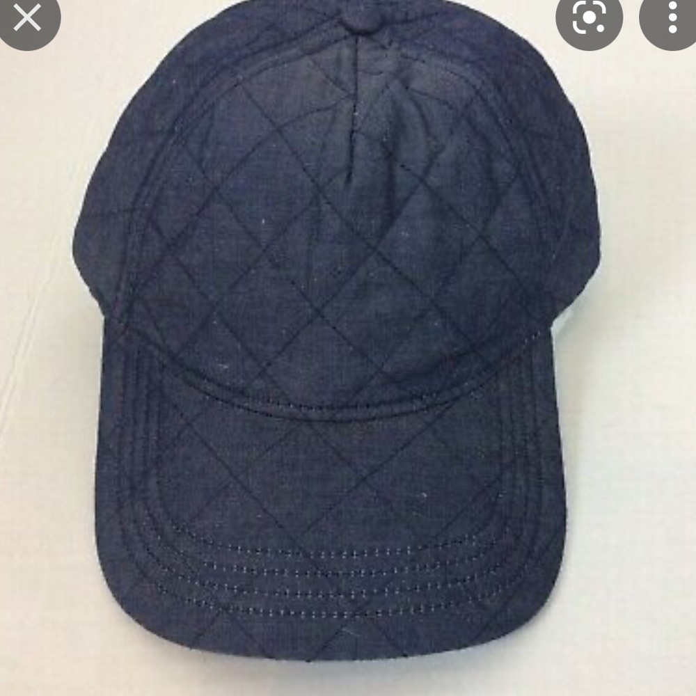 Old Navy quilted linen baseball cap